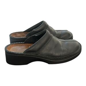 NAOT Womens Black Leather Closed Toe Comfort Mule Wedge Slip On Shoes Size 42